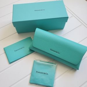 Tiffany and Co Magnetic Flap Leather Sunglasses Case